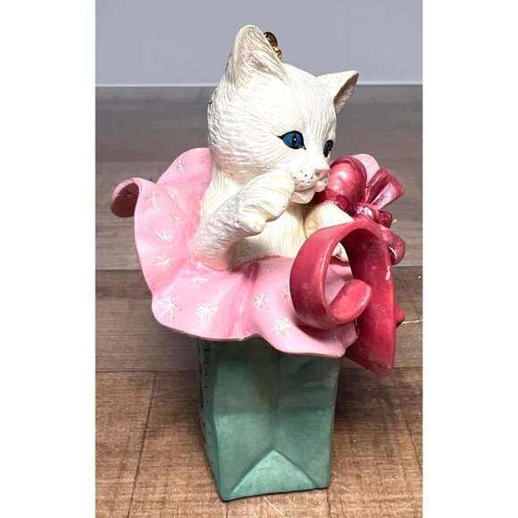 Lenox Holiday Mischief White Cat Christmas Ornament - Picture 2 of 4
